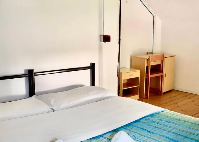 Montino Coliving Albergue Oggebbio