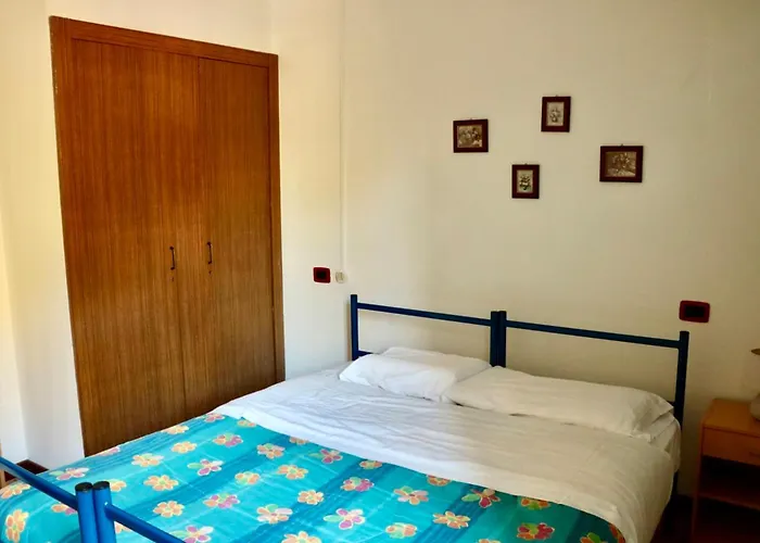 Montino Coliving Albergue